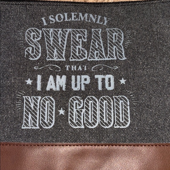 Harry Potter “I Solemnly Swear I Am Up To No Good” Clutch Toiletry Bag UNISEX - Picture 8 of 8